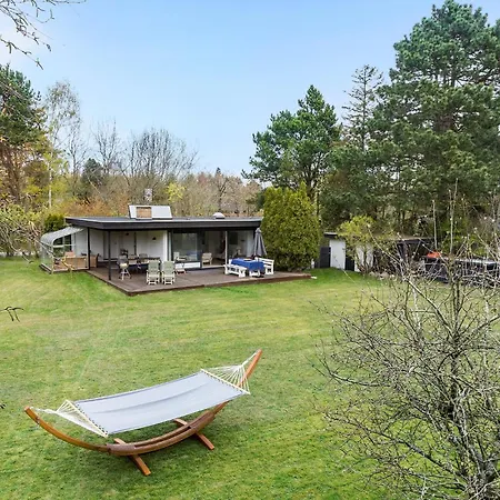 3 Bedroom Stunning In Ferienhaus *